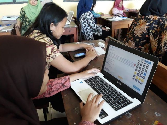 Penilaian Akhir Tahun Berbasis CBT dengan HP/Tablet/Laptop